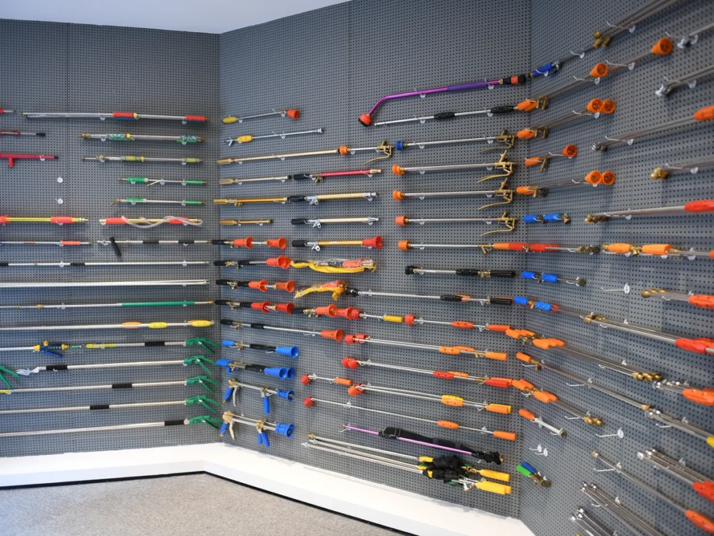 Spray Wand Display