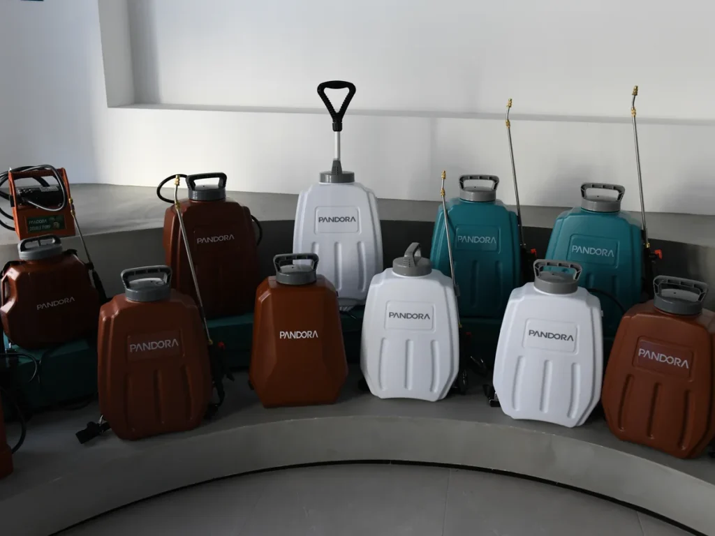 Backpack Sprayer Display